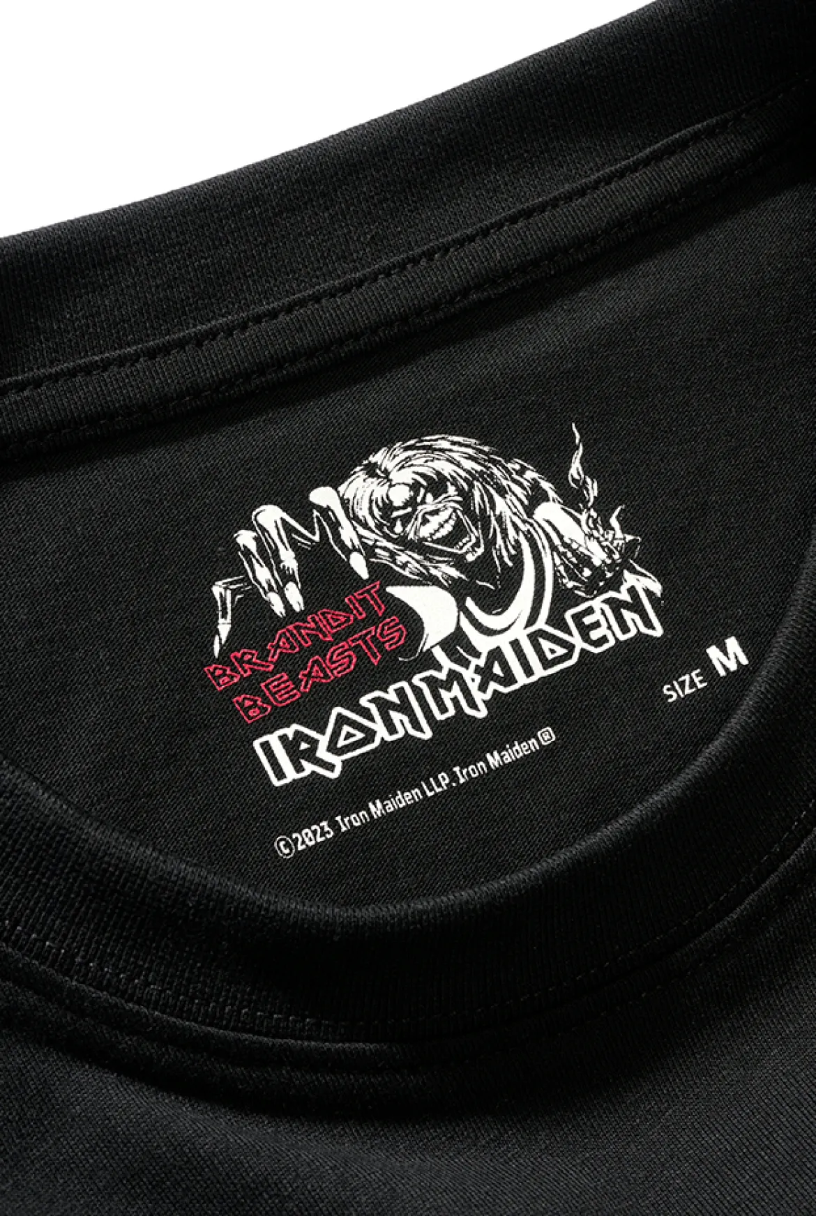 Iron Maiden Eddy Glow t-paita - Musta